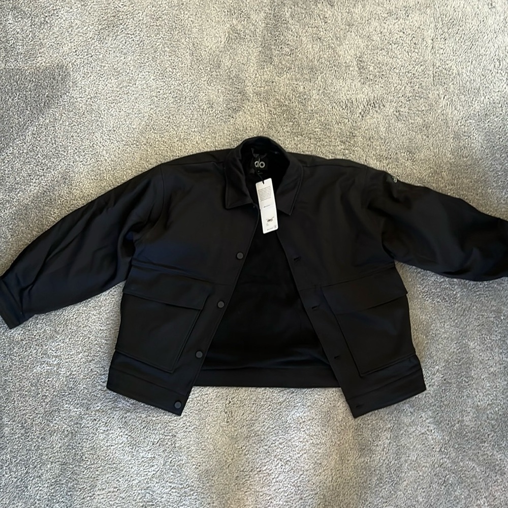 Alo unisex Medium black One Up Jacket, new with tags
